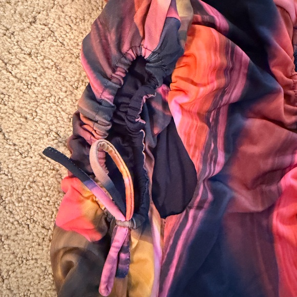 White Fox Abstract Mini Dress - Picture 2 of 4